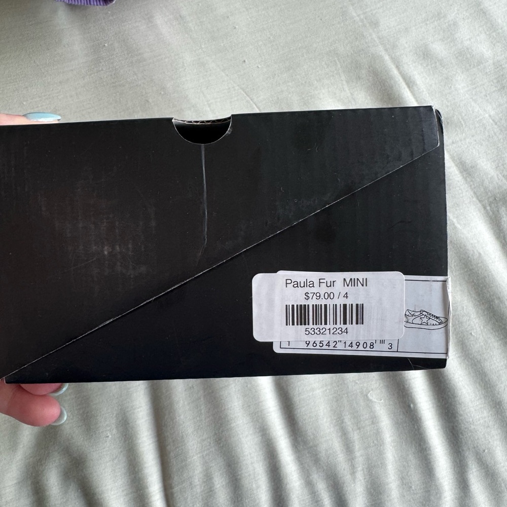 Shu Shop Paula Fur Shoes new in box girls 4